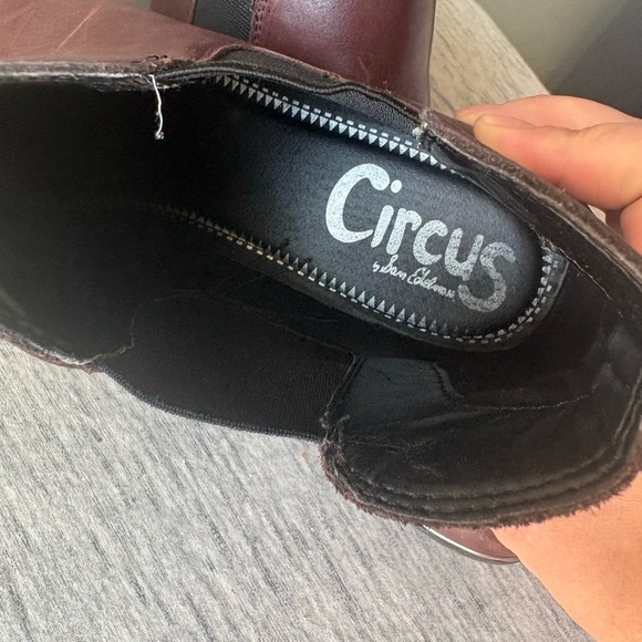 Circus by Sam Edelman Boots Womens 9 Chelsea Maroon Pull On Comfort Ankle Top - Picture 4 of 7